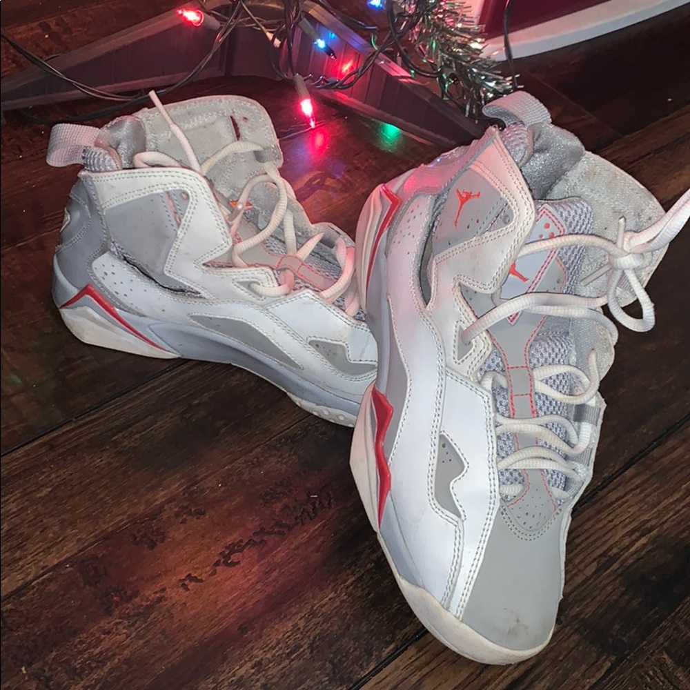 Jordans - Picture 2 of 6